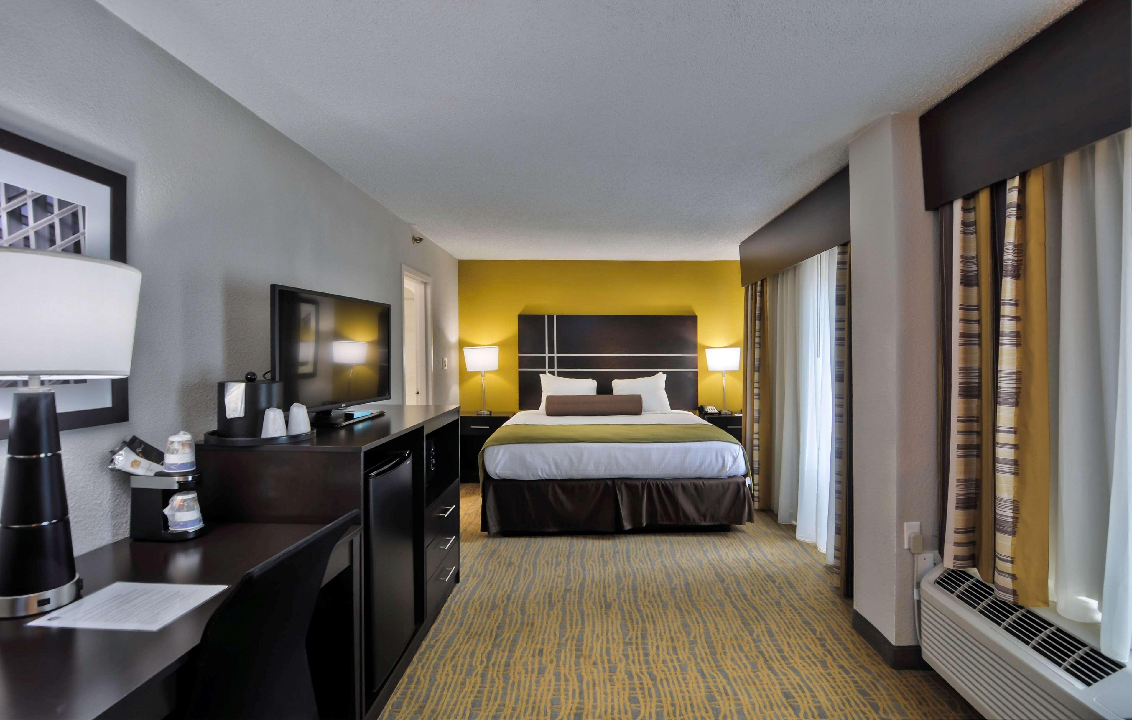 Best Western Plus Hanes Mall Winston-Salem Dış mekan fotoğraf