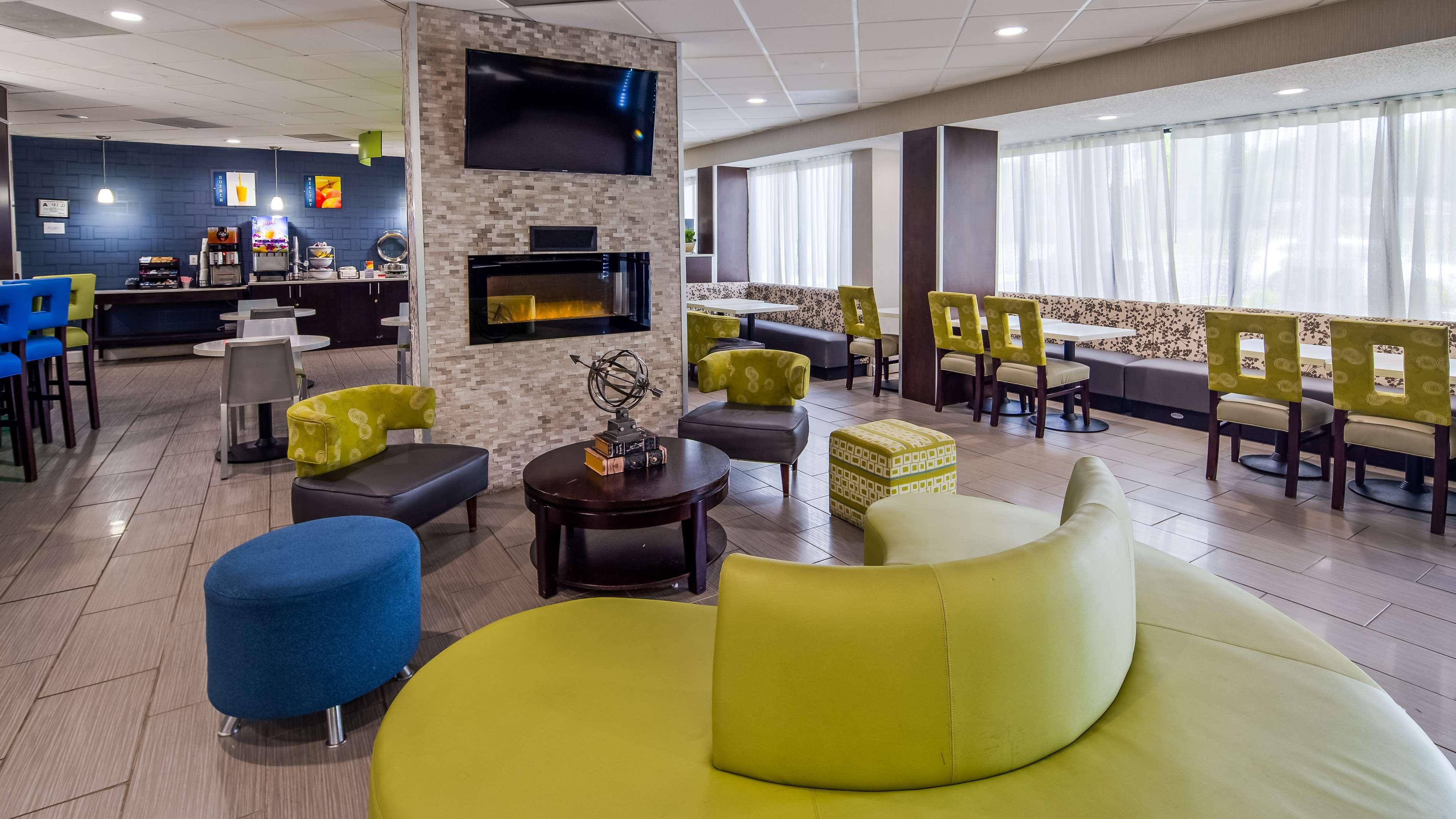Best Western Plus Hanes Mall Winston-Salem Dış mekan fotoğraf